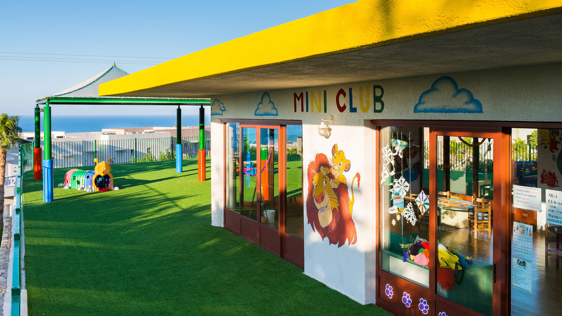 Grand Hotel Holiday Resort